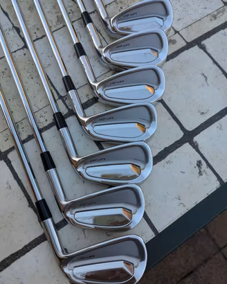 Ferri golf Mizuno MP20 MMC