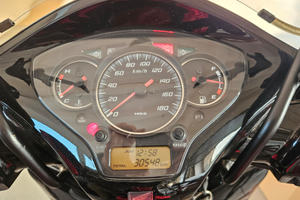 Scooter honda sh 300 i abs