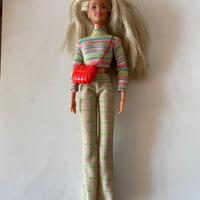 Barbie Skipper 1998 Cool Sitter