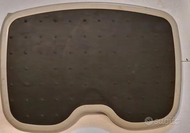 Poggiapiedi Ergonomico Regolabile per Scrivania