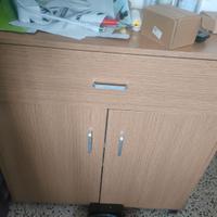 Divano  frigo piccolo mobili