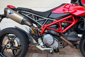 Ducati hypermotard 950