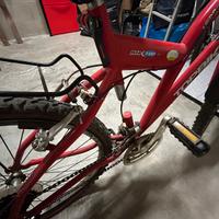 Bici bicicletta Mountain Bike