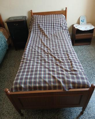 2 letti 0,90 cm x 2 metri + mobili 