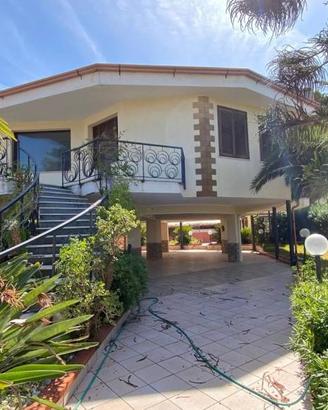 Villa di 125 m² con 4 locali a Isola delle Femmine