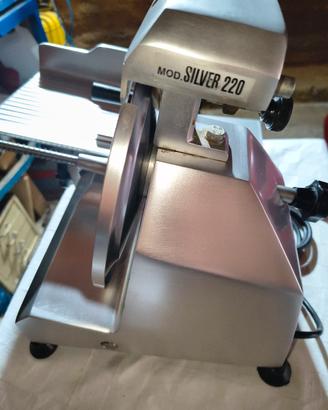 fac 220 lusso 