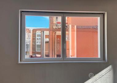 Infisso minimal Finstral in pvc