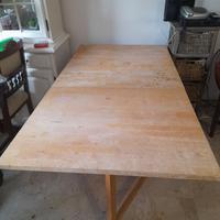 Tavolo pieghevole in legno con 6 cassetti