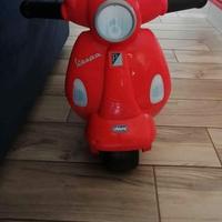 VESPA CHICCO SUONI E LUCI