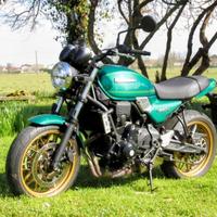 Moto Kawasaki Z 650 RS del 2022 - 9800 km