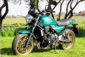 Moto Kawasaki Z 650 RS del 2022 - 9800 km