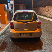 Nissan micra cambio  automatica