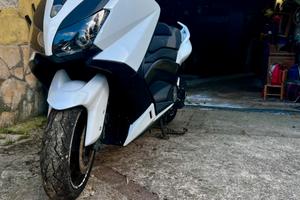 Tmax 530 2012
