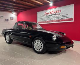 ALFA ROMEO Spider 2.0i