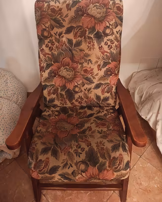 Poltrona reclinabile 
