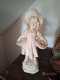 Statua antica giardino