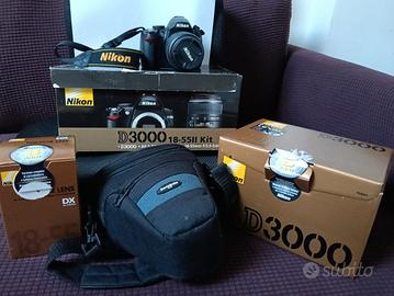 Reflex Nikon D3000 + AF-S DX 18-55 mm