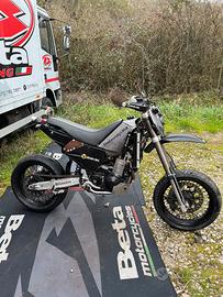 Husqvarna TC 610 motard