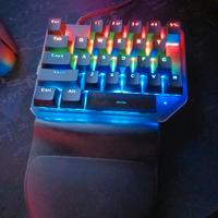 Tastiera a una mano meccanica MotoSpeed k27 rgb