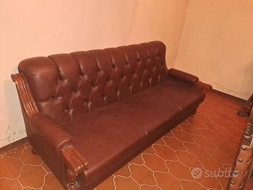 divano in pelle 