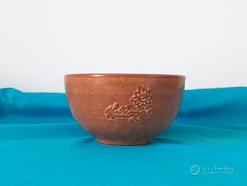 Ciotola  tazza  in ceramica  smaltata . Kellogg’s