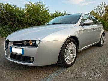 Alfa 159 SW Navi+Xenon+Sensori Ant+Post