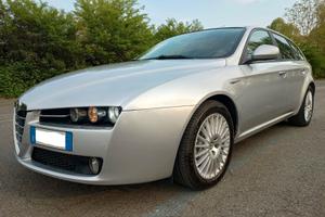 Alfa 159 SW Navi+Xenon+Sensori Ant+Post