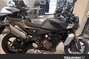 HUSQVARNA Svartpilen 801