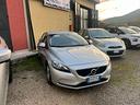volvo-v40-d2-momentum