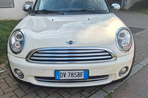 Mini 1.4 16V One Chili