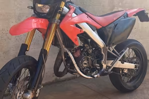 hm 50  1500€ trattabili