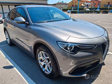 Alfa Stelvio 2.2 AT8 Q4 2021 UNICO PROPRIETARIO 