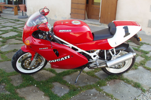 Ducati 851 s