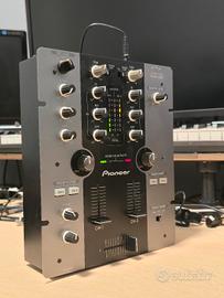 Mixer Pioneer DJM-250 Non Funzionante