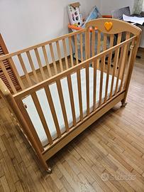 Lettino Foppapedretti Modello "Cuore di Mamma"