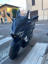 Yamaha TMAX 530 DX - 2018 - 23.000Km