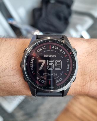 Garmin Fenix 7s sapphire solar