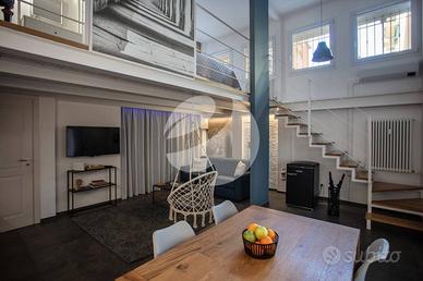 Loft / Open Space di 61 m² con 1 locale a Bologna