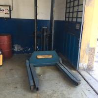 Attrezzature per officina e ricambi auto