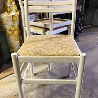 Sedie legno e paglie
