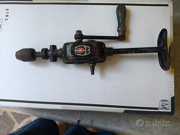 trapano manuale 