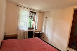 Ampia. camera in contesto lusso