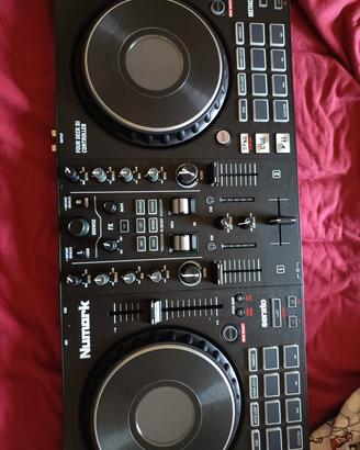Dj Set Numark Mixtrack Platinum Fx