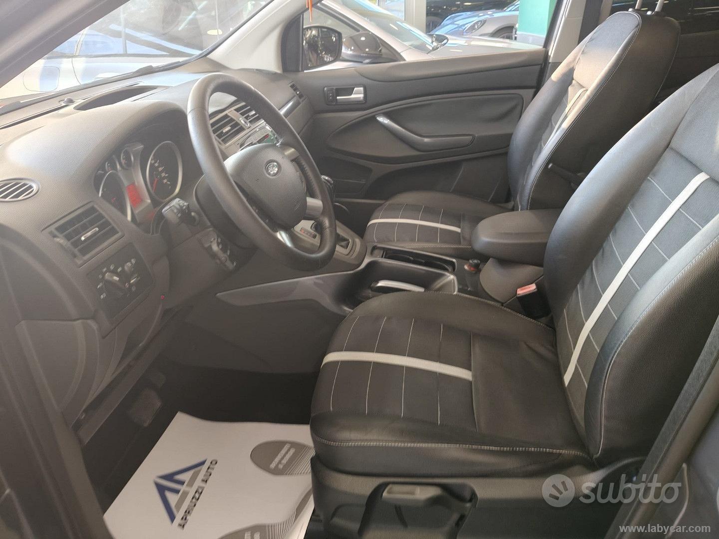 Ford Kuga 2011 photo 5