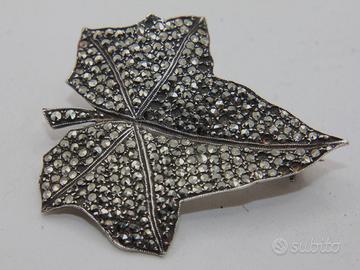 Esclusiva spilla antica argento marcasite