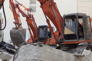 Escavatori cingolati