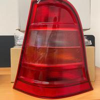 COPPIA FANALI POST. MERCEDES CLASSE A W 168 '97 ->