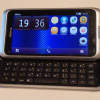 Nokia E7