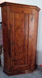 Grande Angoliera con anta a battente