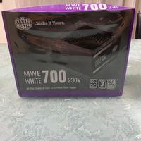 Cooler Master MWE WHITE 700 230V
